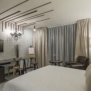 Premier Art Room